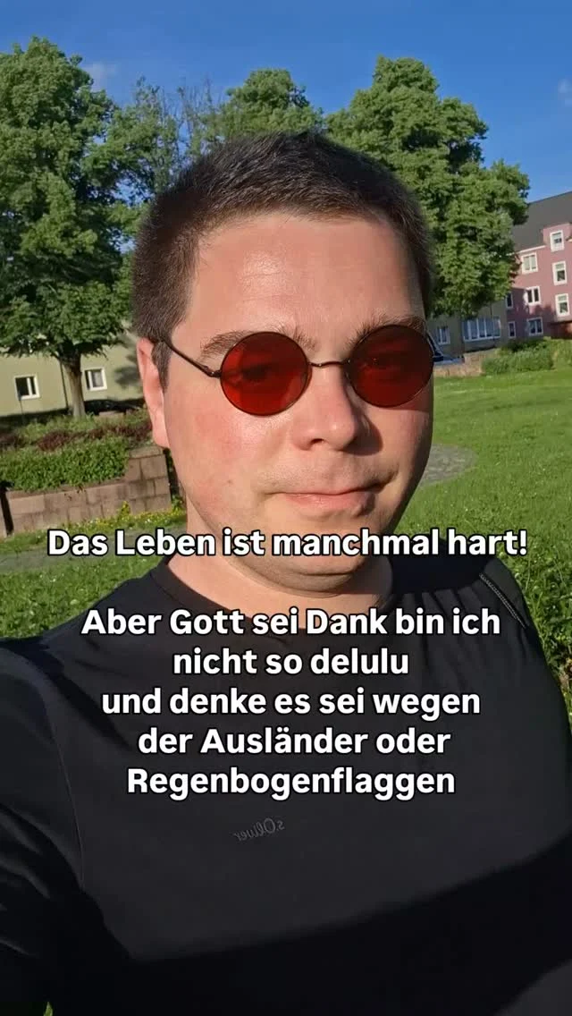 Sündenböcke suchen statt echte Probleme lösen – das Lebensmotto der rechten Bubble. 🥱
​Das Leben ist manchmal verdammt hart. Steigende Preise, hoher Druck im Alltag – das sind reale Herausforderungen, die gelöst werden müssen. Aber wer ernsthaft so tief im „Delulu“-Modus steckt und glaubt, dass eine Regenbogenflagge oder Menschen mit Migrationshintergrund an der eigenen Unzufriedenheit schuld sind, hat die Kontrolle über die Realität komplett verloren.
​Hass schafft keine Arbeitsplätze, baut keine Schulen und saniert keine Straßen. Rechte Hetzer versuchen permanent, komplexe Probleme auf billigste Feindbilder herunterzubrechen, um von der eigenen inhaltlichen Leere abzulenken. Es wird Zeit, den Fokus wieder auf echte, solidarische Politik für die Menschen zu legen, statt sich von künstlicher Empörung steuern zu lassen. 👊
​Warum fällt es bestimmten Leuten eigentlich so schwer, sich mit echten politischen Lösungen zu beschäftigen, anstatt sich permanent an Symbolen abzuarbeiten? Eure Meinung in die Kommentare! 👇
​
​Solidarische Grüße
Felix Giesa
SPD-Direktkandidat für den Wahlkreis 22
Köthen, Muldestausee, Raguhn-Jeßnitz & Südliches Anhalt
​#SachsenAnhalt #NoAfD #HaltungZeigen #FaktenCheck #Zusammenhalt